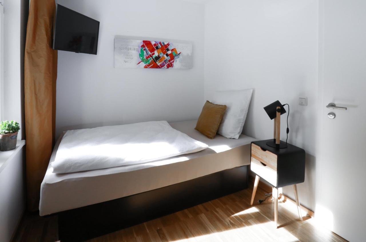 Bohnapartments Am Anger - Zentrum - Vollausstattung - Wlan Erfurt Ruang foto