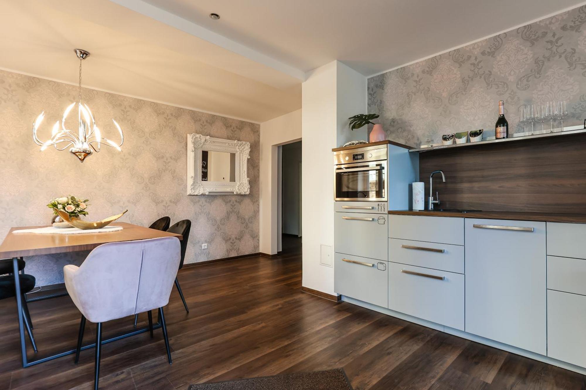 Bohnapartments Am Anger - Zentrum - Vollausstattung - Wlan Erfurt Bagian luar foto