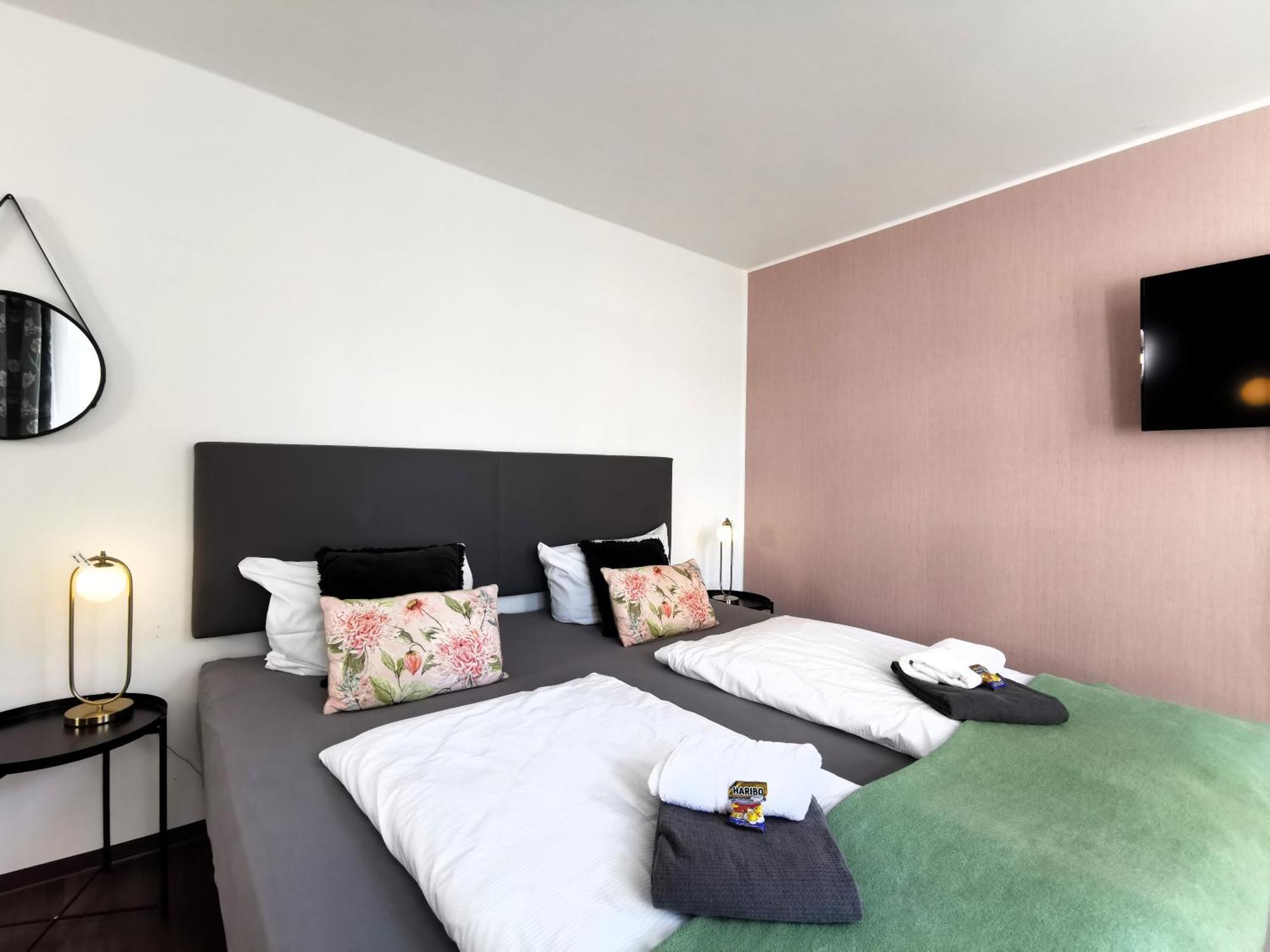 Bohnapartments Am Anger - Zentrum - Vollausstattung - Wlan Erfurt Bagian luar foto
